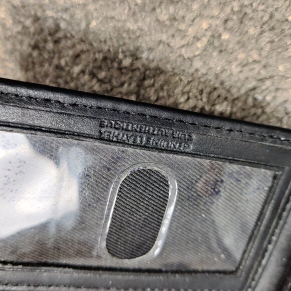 Guess Men's Black Leather Wallet NEW - Picture 5 of 7